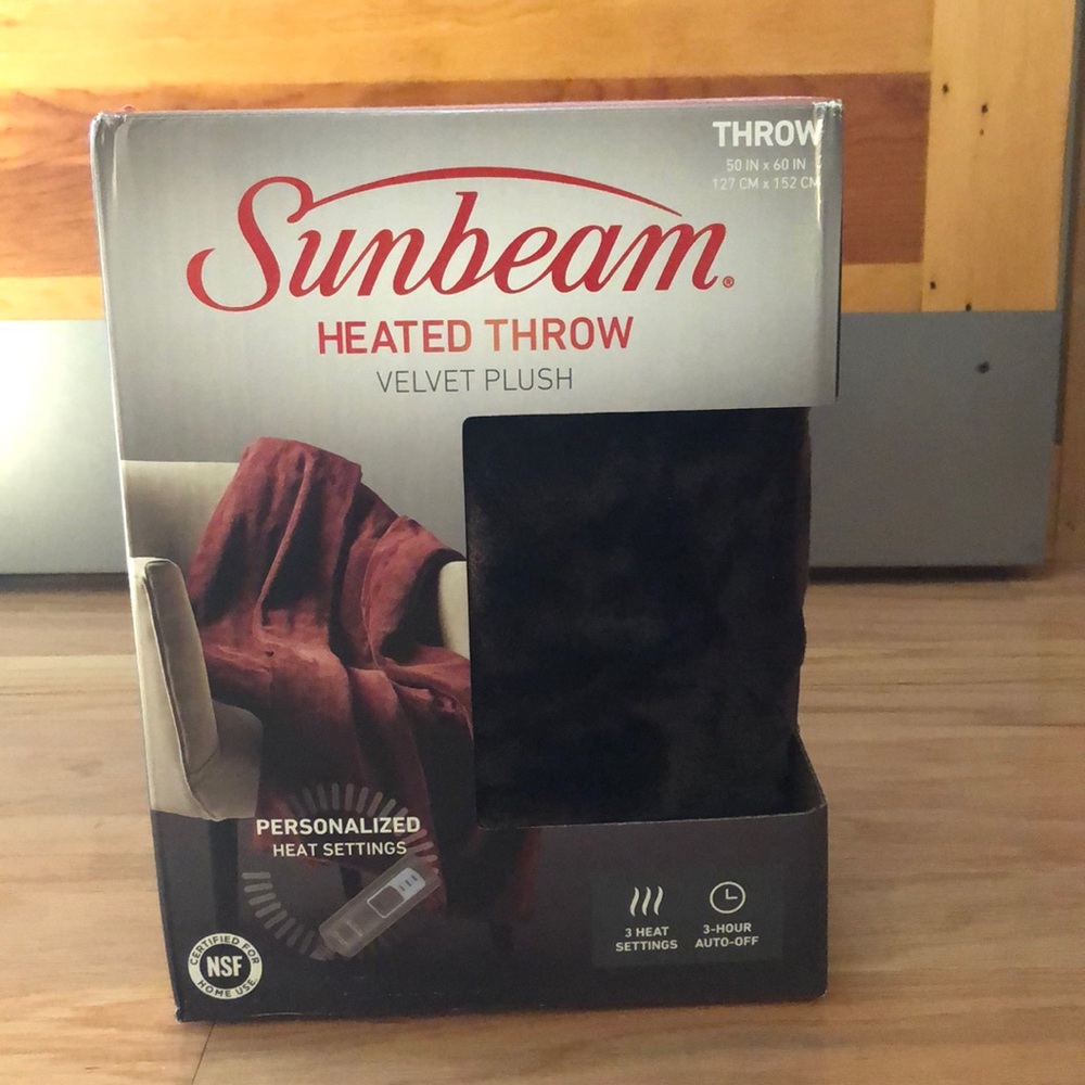 Sunbeam heated throw velvet plush